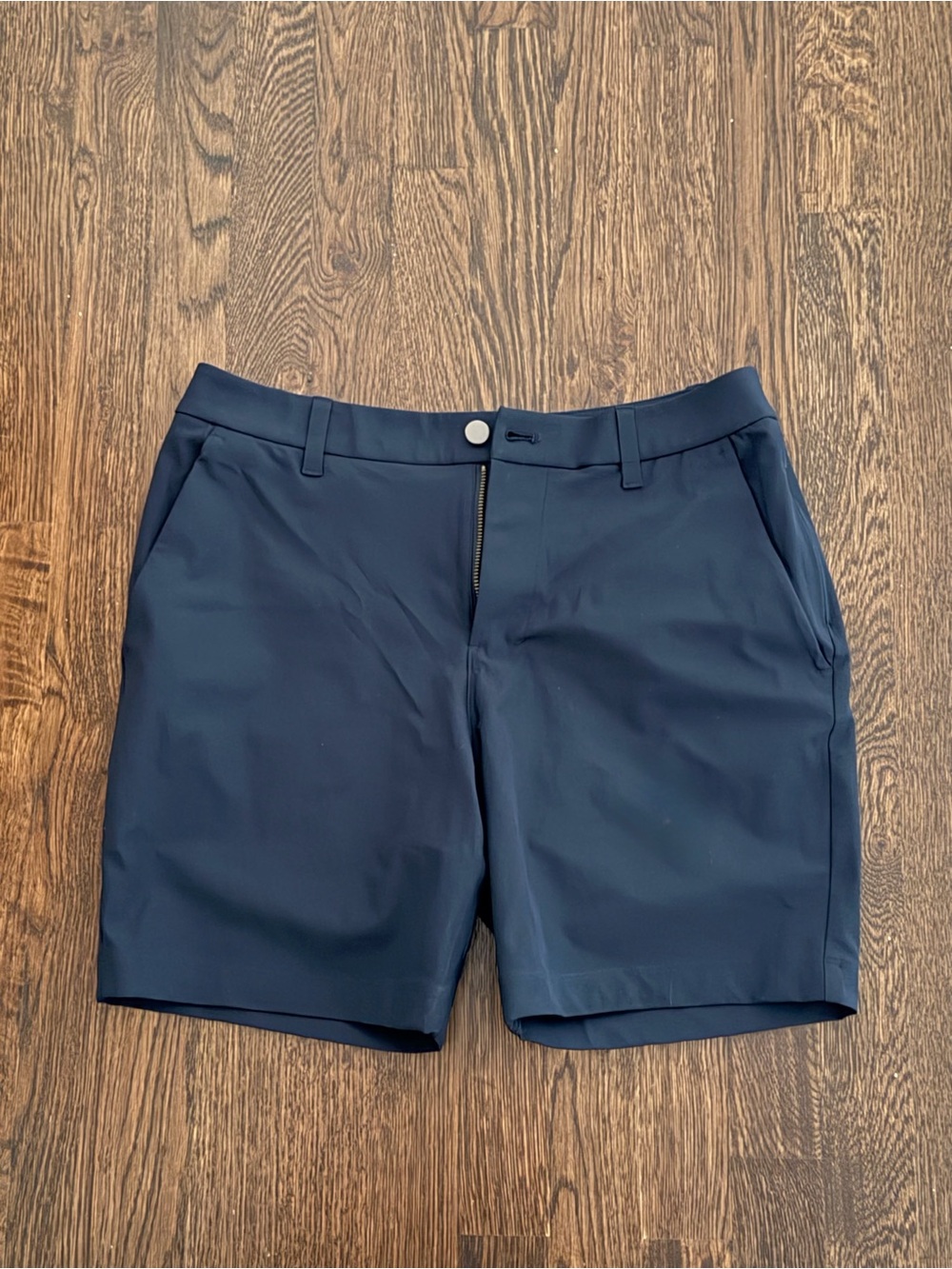Men's Lululemon Navy ABC Classic Fit 7” Shorts